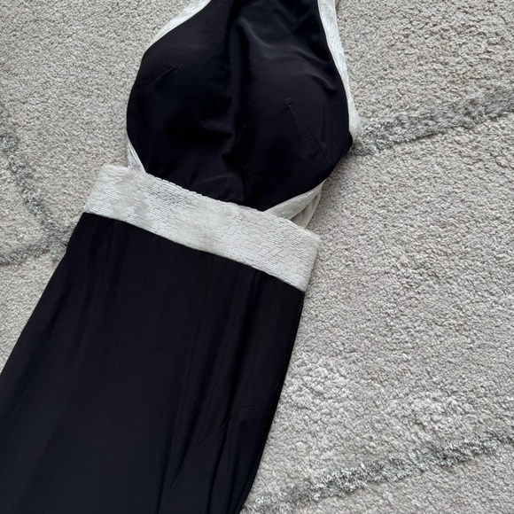 MAC DUGGAL 40518L Black White Beaded Fiona Cutout High Neck & Slit Dress Gown 4 - Picture 8 of 16